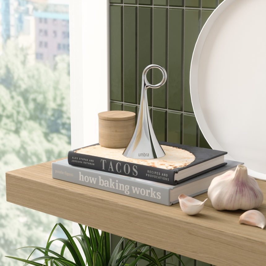 | color: Chrome | Hover